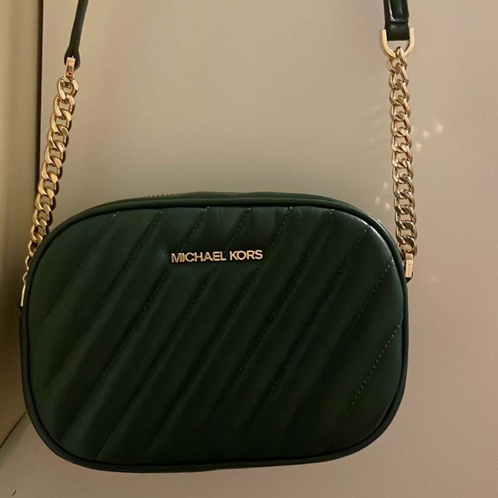 Green with gold trim Michael Kors, Crossbody purse
